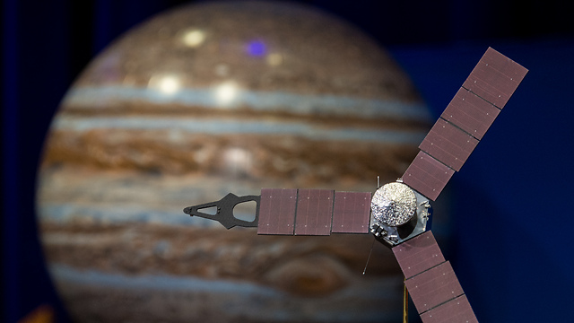 Jupiter probe